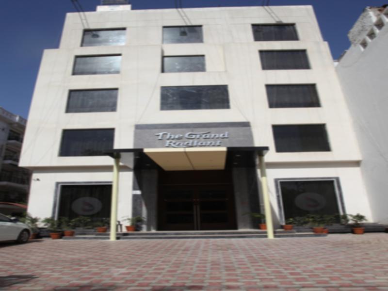 The Grand Radiant Hotel Lucknow Exterior photo
